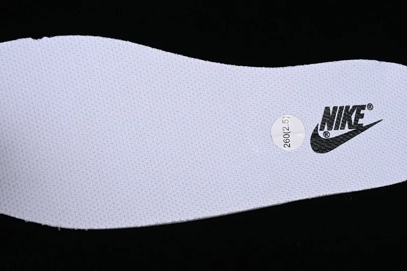 All Categories Nk SB Dunk Series Nk SB Dunk Low Low-top sneakers Customized large box Nk Dunk Low Panda Prank-Love Little Magic Card SB strap low-top casual sneakers DD1391-100